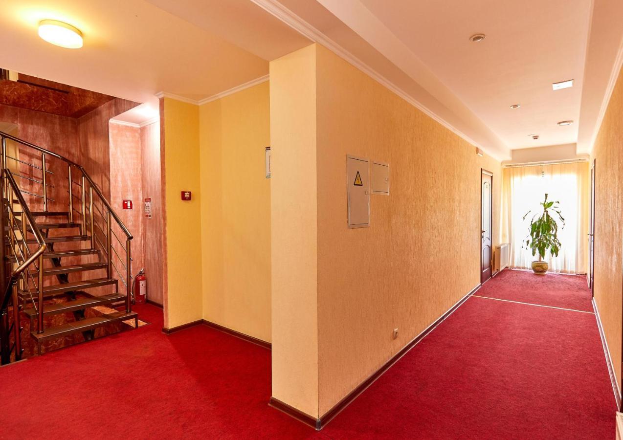 Oasis Hotel Odessa Esterno foto