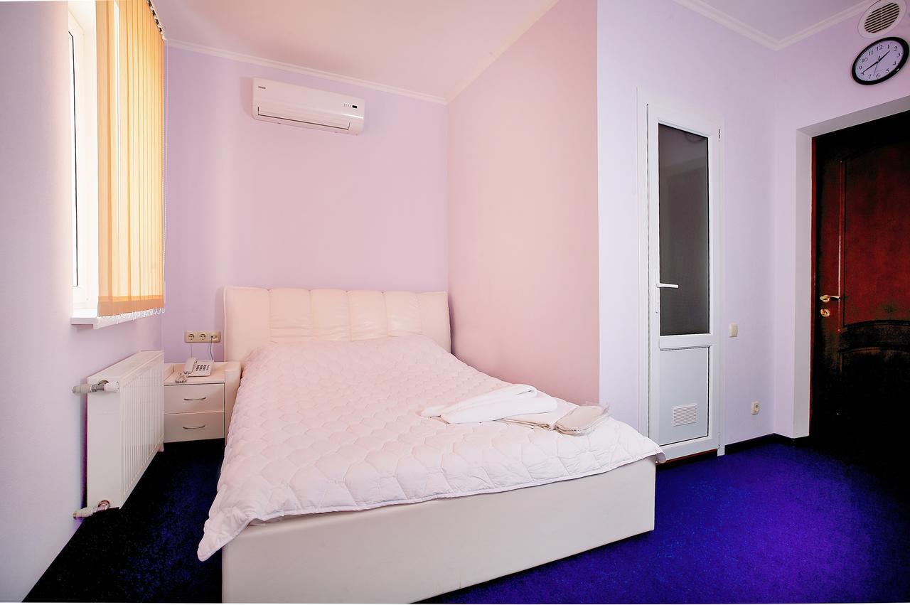 Oasis Hotel Odessa Esterno foto